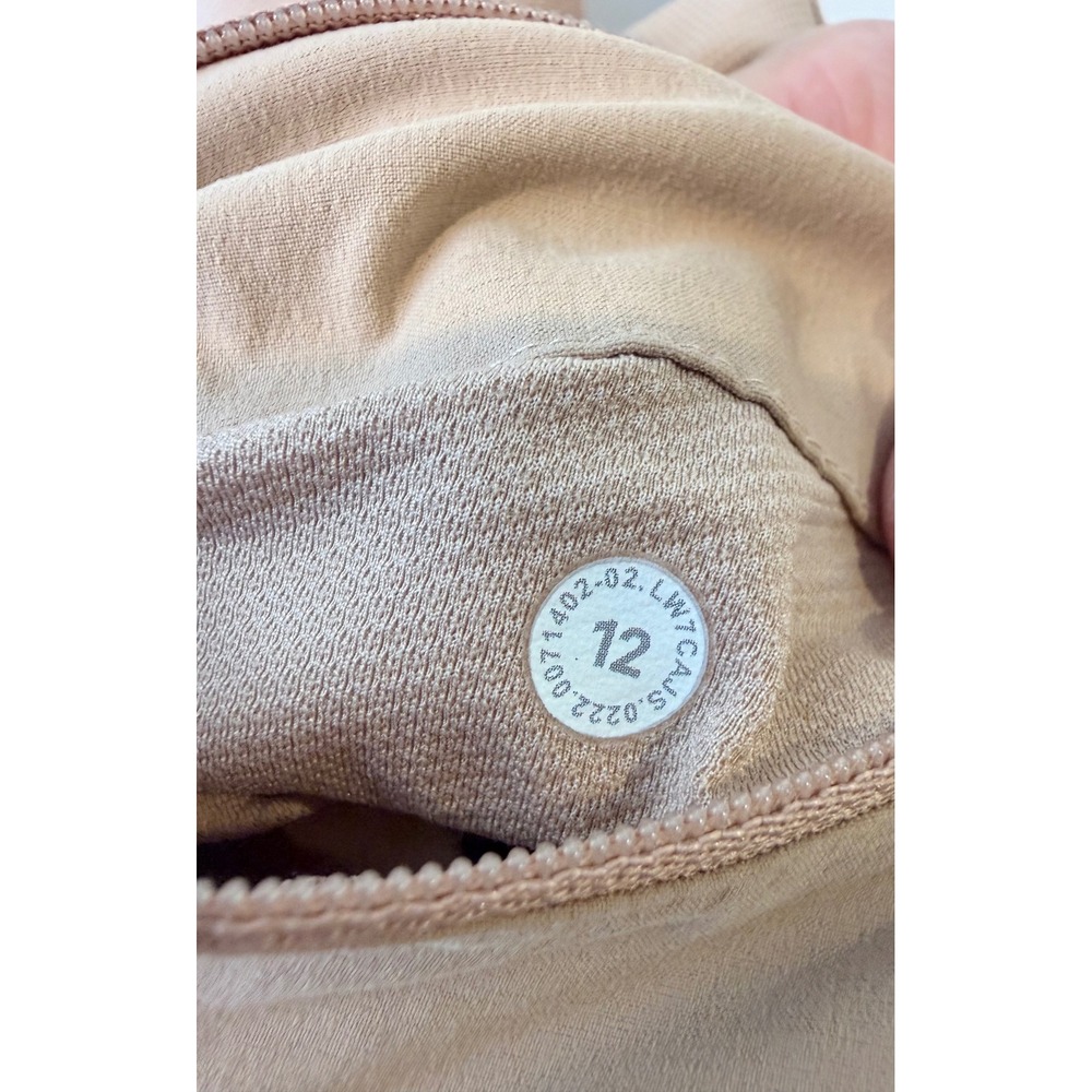 Lululemon Cargo Shorts Women 12 Tan Brown Hiking Utility Detours Welcome - Picture 5 of 9